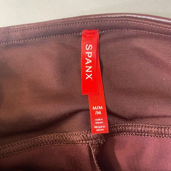 Spanx Leggings Faux Patent Leather Ruby Glossy Sz Medium High‎ Waist Stretch NEW - Picture 5 of 10